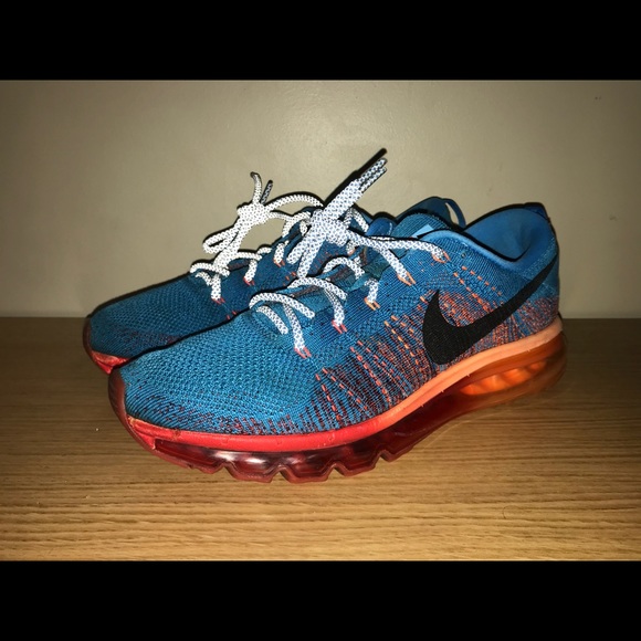 Nike Shoes | Nike Air Max Flyknit With 